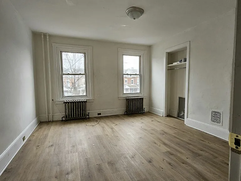 751 Haws Ave #1-2 — Photo 7