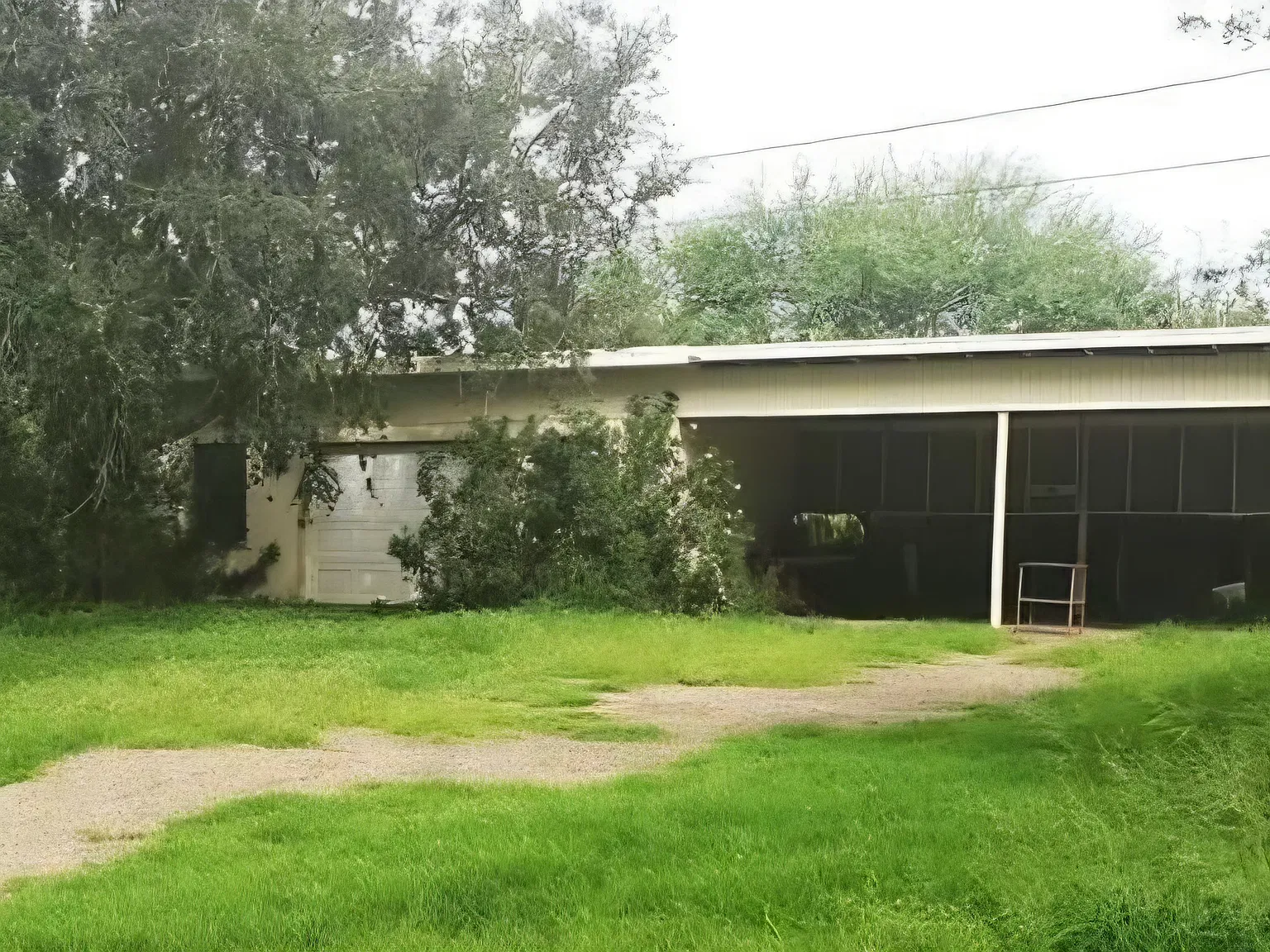 3 bed, 1426 sqft, $1,200 — Photo 2