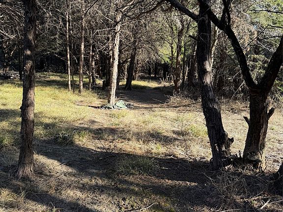 4th image of 3117 SE County Road 2130