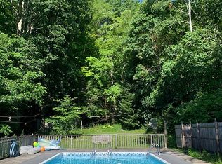 341 Red Mountain Ave, Torrington, CT 06790