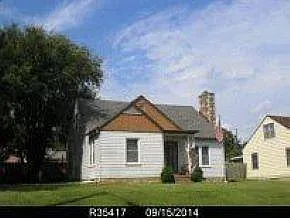 2315 SE Virginia Ave Photo 1