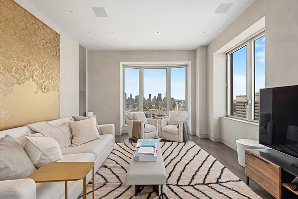 Rented by Compass | media 16