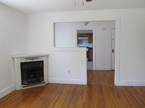 4th image of 432 Hill Dr