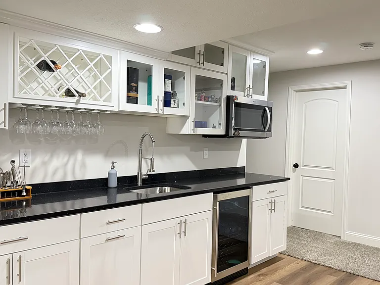 2700 Shepard Rd — Photo 14