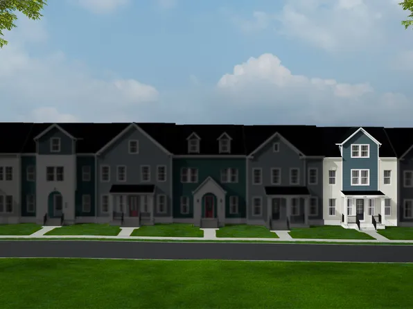 9663 Grant Ave, Manassas, VA 20110