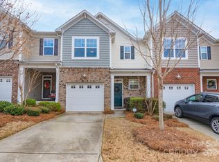 7028 Woodsbay Ln, Rock Hill, SC 29732