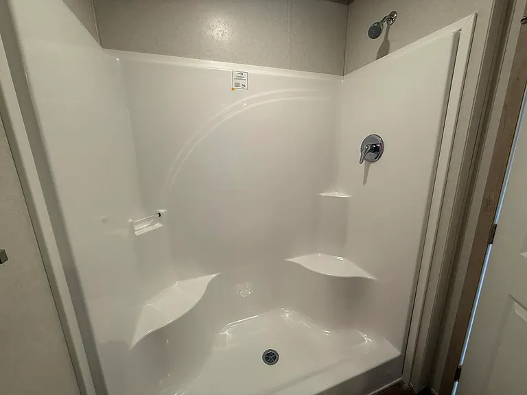 Colonial Manor — Photo 35