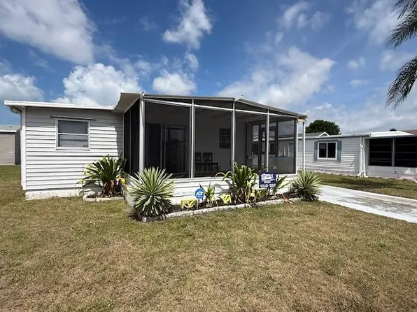 3827 Rhine St, Sarasota, FL 34234