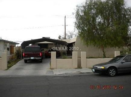 1st image of 229 S Wallace Dr