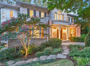 3950 27th Rd N, Arlington, VA 22207