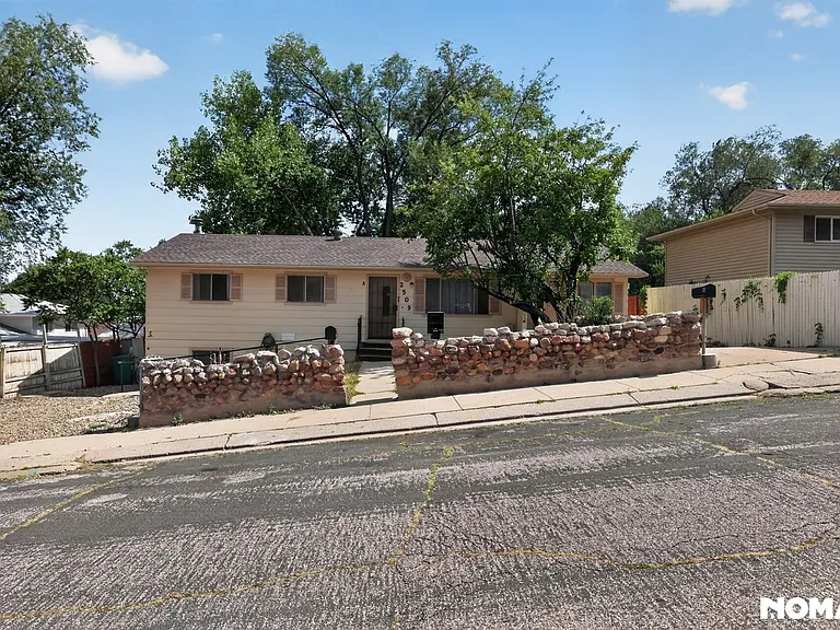 2509 Royalty Ct #A — Photo 28