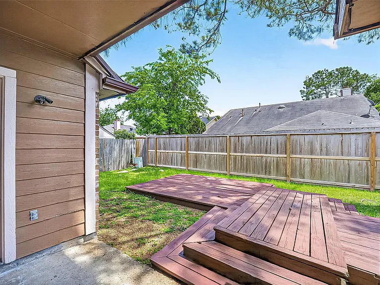 12403 Meadow Ridge Dr — Photo 41