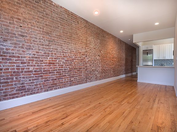 4th image of 332 E 18th St APT 8