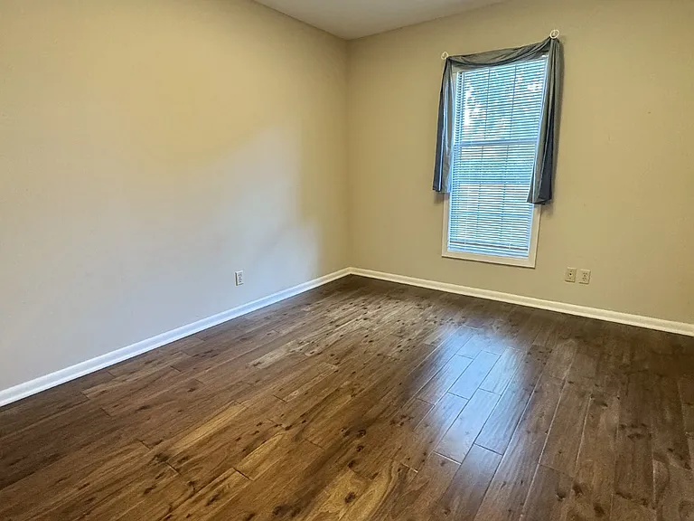 102 River Oaks Dr — Photo 19
