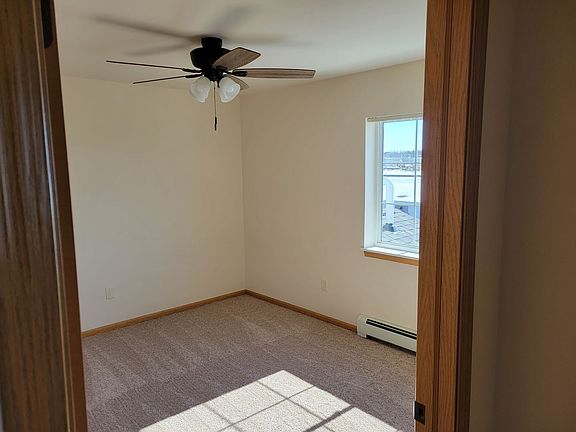 3rd image of 1321-1323 Peps Dr #22