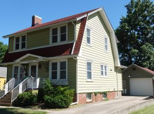 914 E Losey St, Galesburg, IL 61401