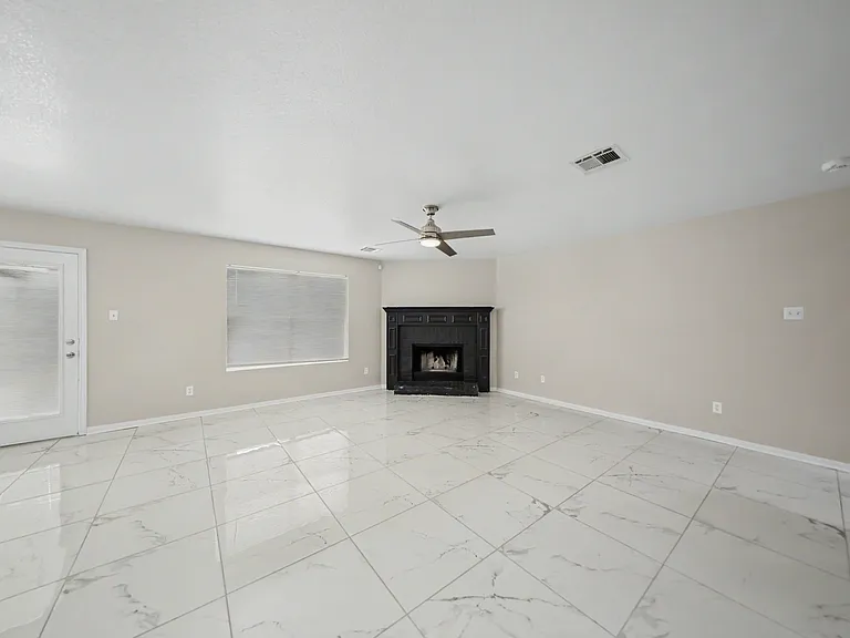 3309 Starfish Dr — Photo 11
