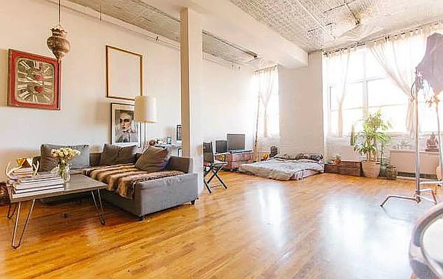 1st image of 27 Ingraham St #3