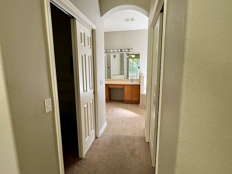 2112 Bunker View Ct — Photo 21