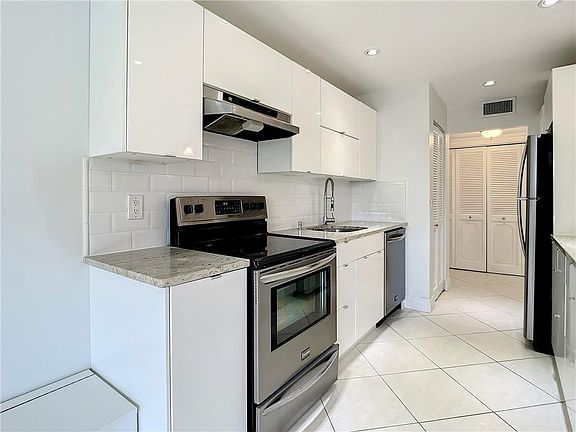 3rd image of 6342 Longboat Lane #404