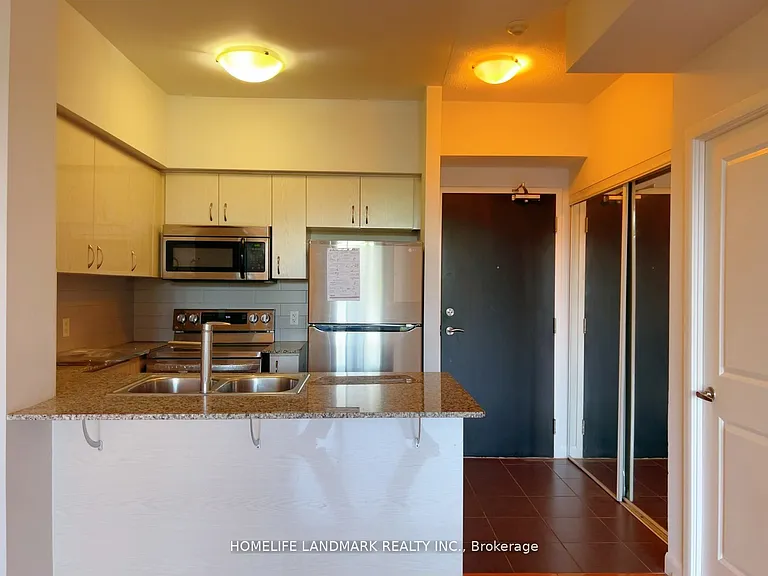 5791 Yonge St #308 — Photo 2