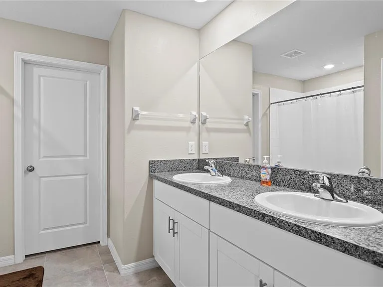 7109 Paradise Island Ct — Photo 28