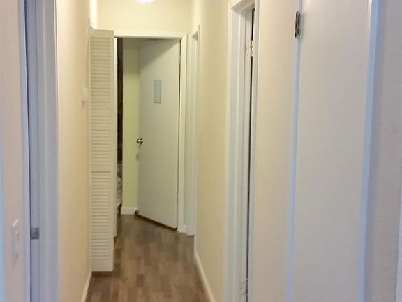 4th image of 522 Nord Ave #14-1