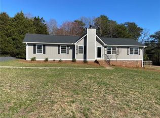 347 Pine Rd, Eden, NC 27288