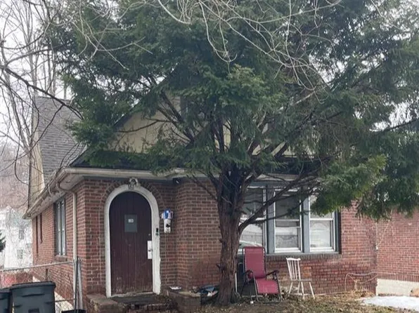 161 Fulton St, Staten Island, NY 10304