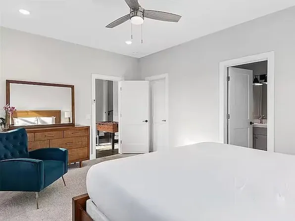 1059 Riverside Dr #23, Asheville, NC 28804