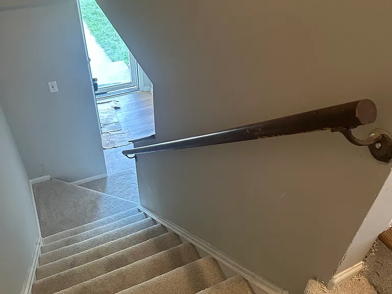 8414 Klarey Ct — Photo 16