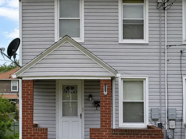 909 Miller Ave, Clairton, PA 15025