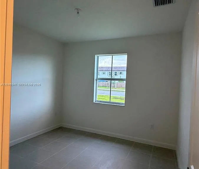 2475 SE 29th Dr — Photo 44