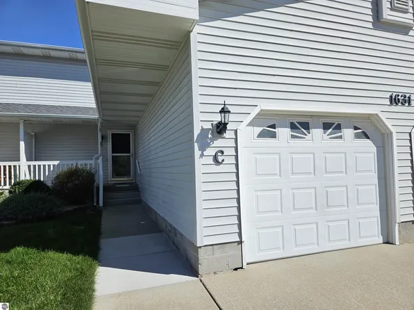 1631 E Gaylord St Unit C, Mount Pleasant, MI 48858