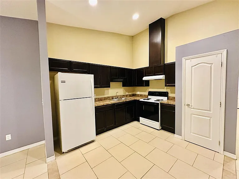1013 King St #1013 — Photo 5