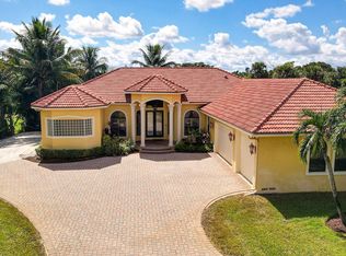 6976 N Calumet Cir, Lake Worth, FL 33467