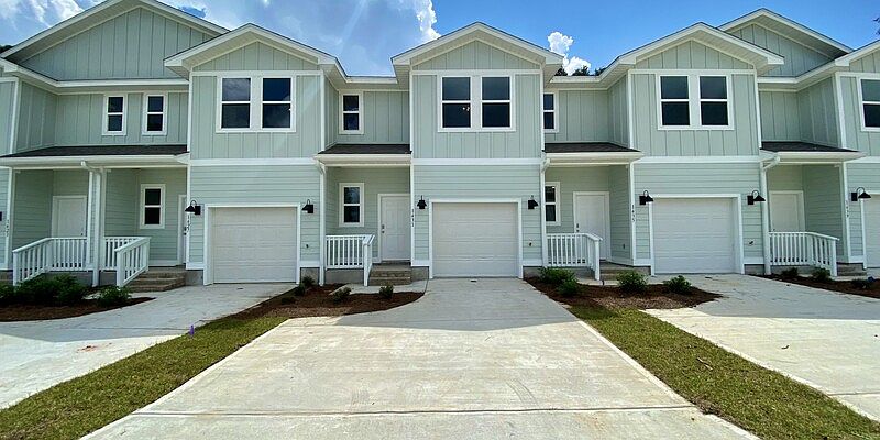 1st image of 1431 Iroquois Ct
