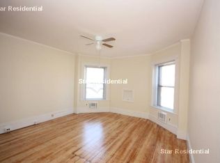 7 Buswell St #4R, Boston, MA 02215
