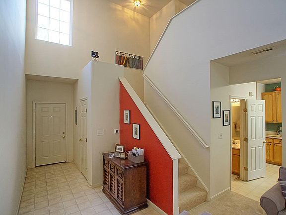 2nd image of 3893 Thorngate Dr