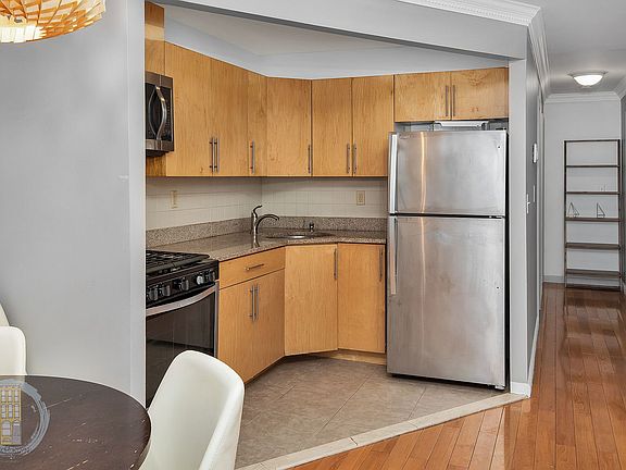 2nd image of 144 W 133rd St #2