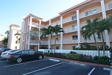 2nd image of 6112 Huntwick Terrace #102