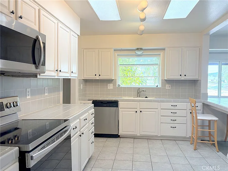 28918 E Worcester Rd — Photo 4