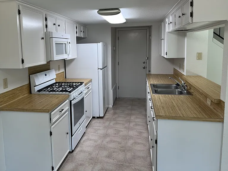 1019A N Allen St #A — Photo 6