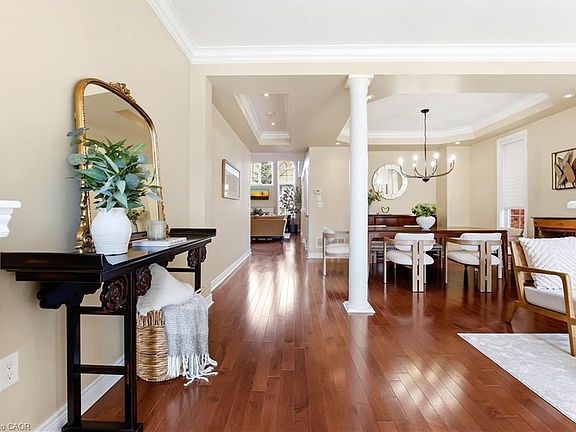 2nd image of 448 Rideau River St