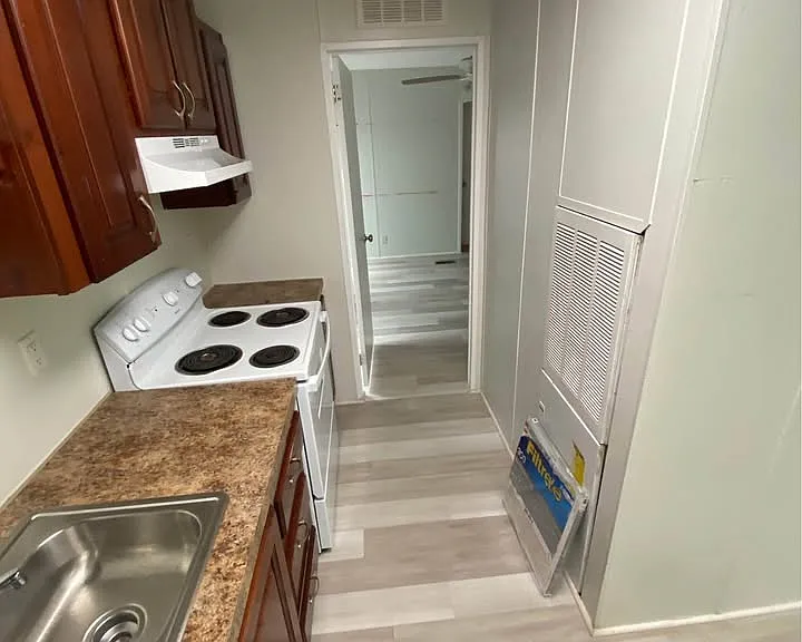 2550 E Shotwell St #7 — Photo 11