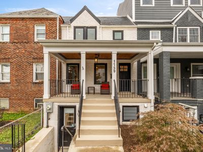 1739 D St NE, Washington, DC, 20002