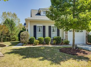 546 Pine Links Dr, Tega Cay, SC 29708