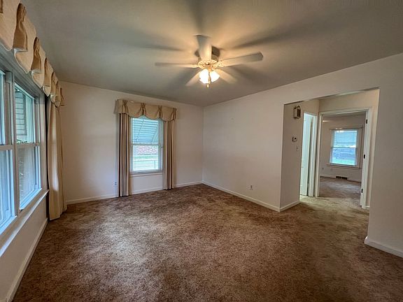 2nd image of 728 Ashley Ave