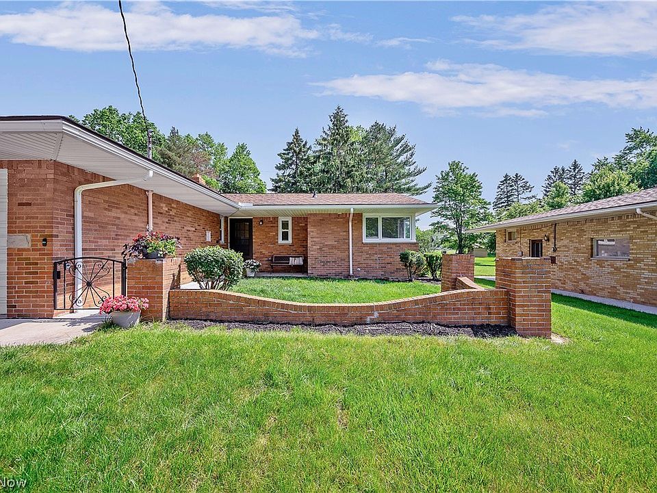 7746 Ragall Pkwy, Middleburg Heights, OH 44130 Zillow