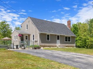 33 Perry Brook Rd, Chichester, NH 03258